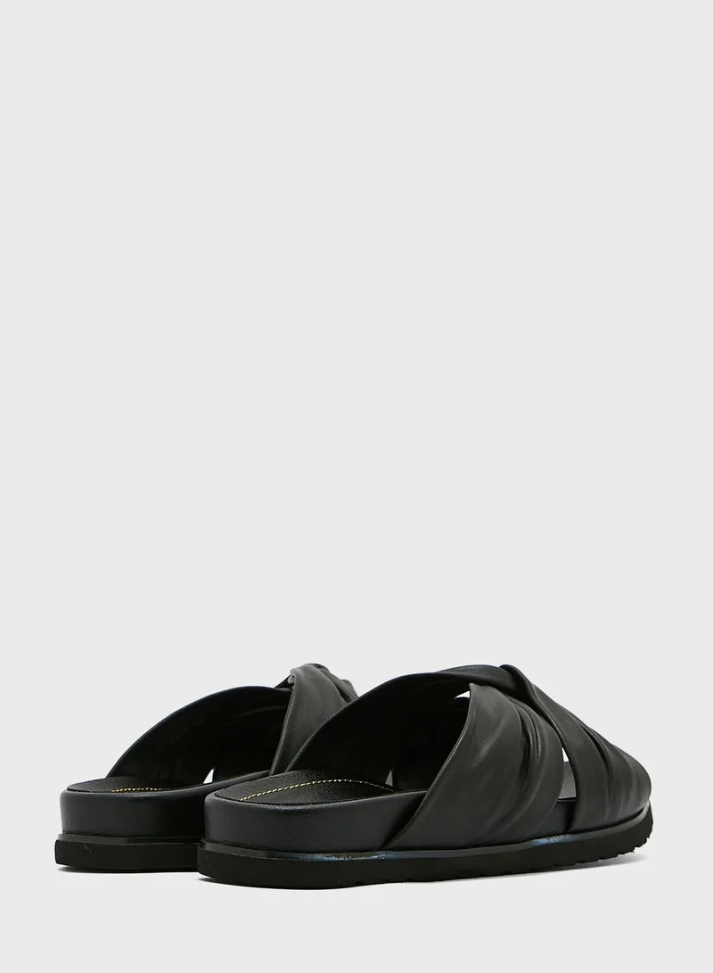 Florsheim Adelola Flat Sandals