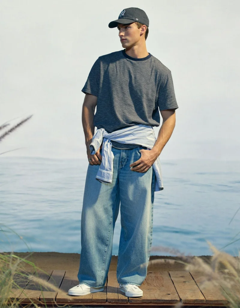 AE Cropped Baggy Barrel Jean