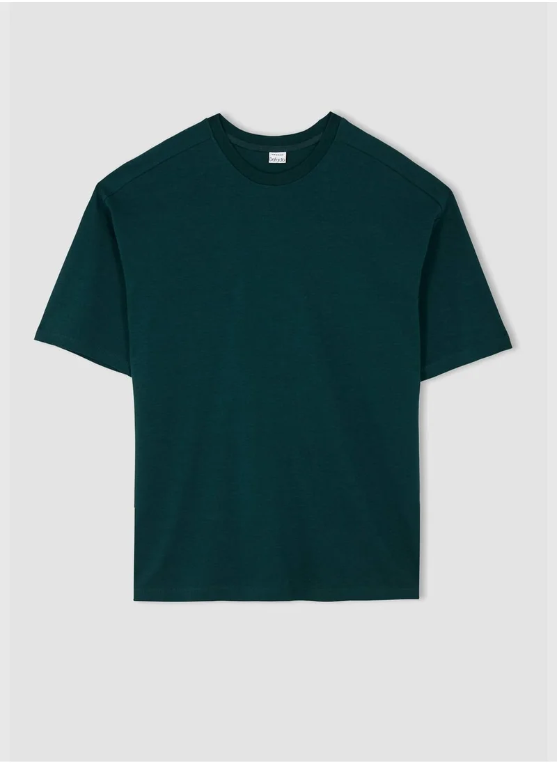 ديفاكتو Oversize Fit Short Sleeve T-Shirt
