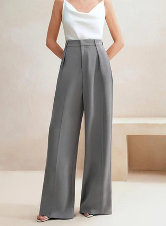 تايك تو بنطال بخصر عالي وقصة مستقيمة