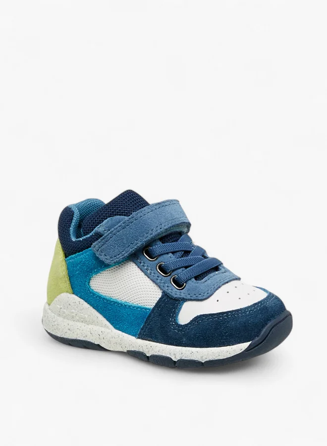 بيرفيت Panelled Sneakers with Hook and Loop Closure