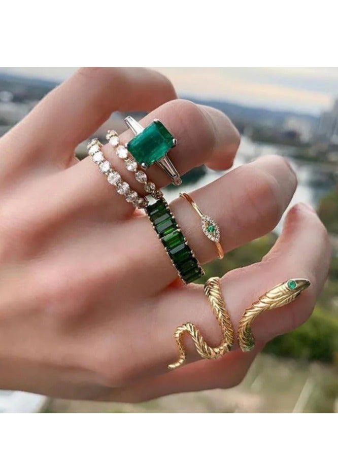 2025 Year of the Snake Ring Set Popular European and American Style Fashion Temperament Versatile Atmosphere Green Diamond Bohemian Style - Image 1
