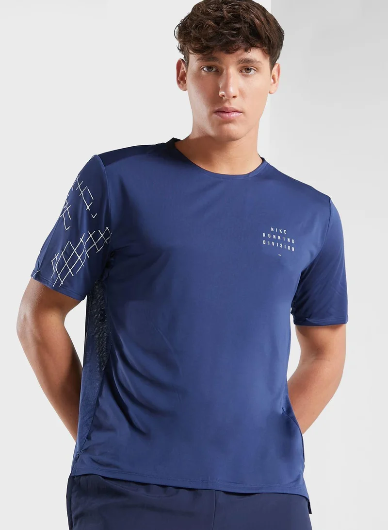 Nike Men's Dri-FIT Run Division Rise 365 Flash GX T-Shirt