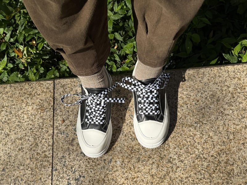 Goodlace Two-color Checkered Flat Shoelaces Plaid Shoe Lace for Casual Shoes 47Inch Black and White - Image 3