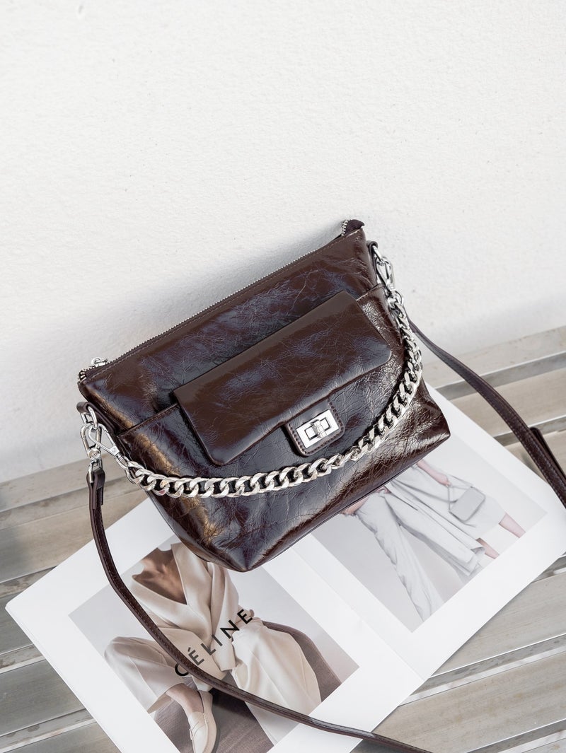 Korean Versatile Design High-End Fashion Chain Shoulder Bag Women'S 2025 Spring And Crossbody Bucket Bag - Image 1