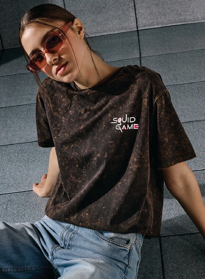 اس بي كاركترز Squid Game Print T-shirt with Crew Neck