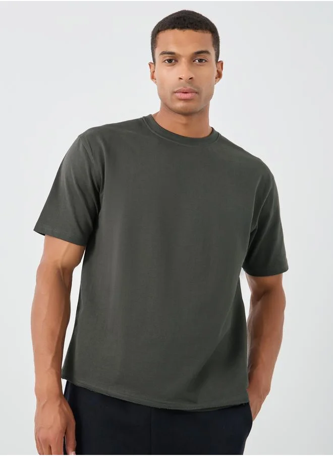 Styli Styli Solid Crew Neck Oversized T-Shirt