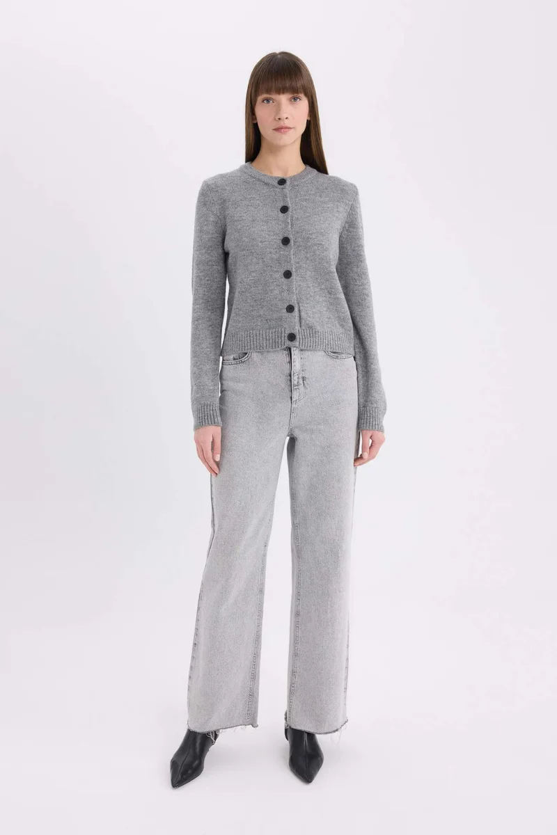 ديفاكتو Regular Fit Crew Neck Basic Knitwear Cardigan