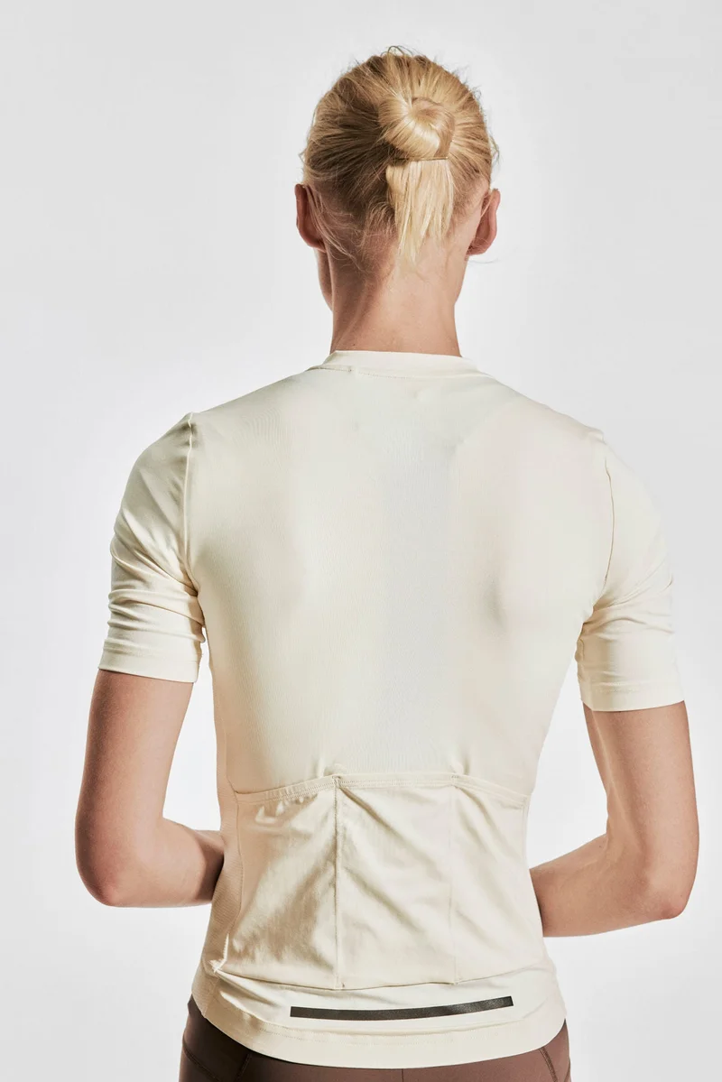 H&M  DryMove™ Lightweight cycling top for Women | Best Price UAE