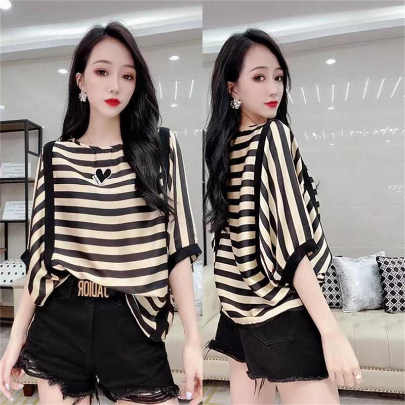 Large Size Loose Short-sleeved T-shirt for Chubby Girls Women's Japanese Style New Striped Slim-fit Batmobile Shirt Age-reducing Casual Round Neck Top - Image 1