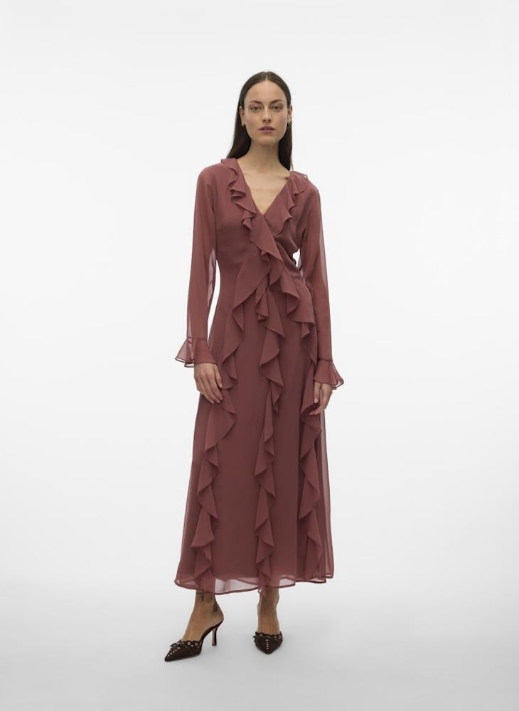 فيرو مودا فستان طويل بأكمام طويلة وتفاصيل كشكش - Image 1