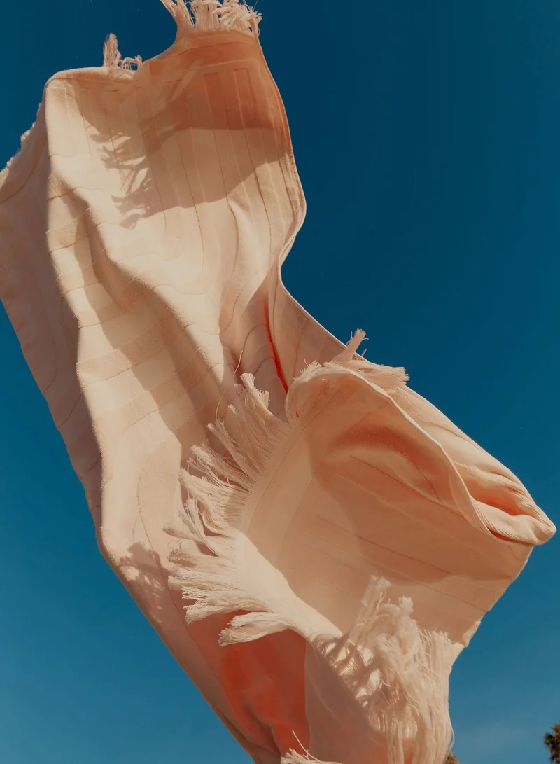 SUNNY LIFE Luxe Salmon Beach Towel