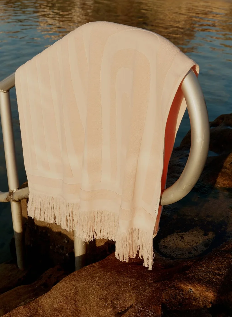 SUNNY LIFE Luxe Salmon Beach Towel