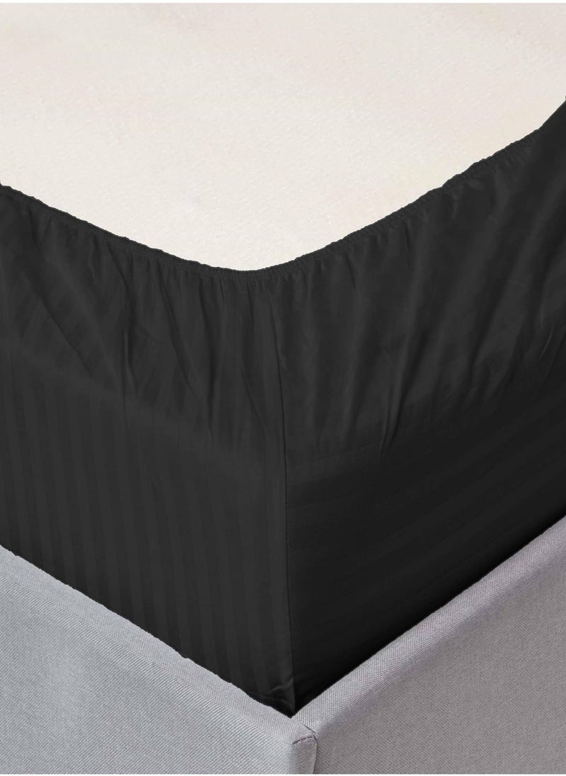 MAXQON - Fitted Elastic Bedsheet Set With Pillow Covers, King/Queen/Double/Single Sizes, Color Black - Image 1