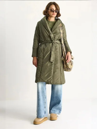 بيانكو لوتشي جاكيت مبطن بياقة شال بنقوش مع حزام ربط