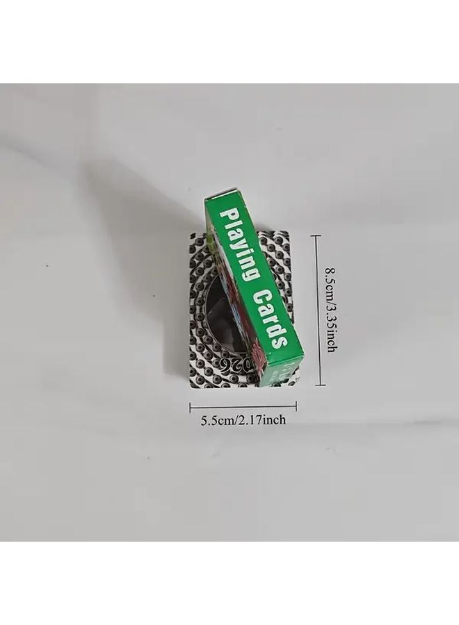 A Box Of 54 World Football Stars Playing Cards Perfect Gift For Sports Fans - Image 3