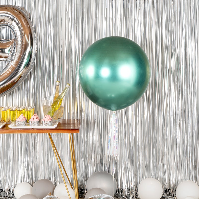 Restaurantware بالونات جومبو 36 بوصة من رستورانت وير - 10 بالونات سميكة - لاتكس قوي، يمكن ملؤها بالهيليوم أو الهواء، بالونات دائرية معدنية خضراء عملاقة، زينة لجلسات التصوير، الزفاف، أو الحفلات - Image 4
