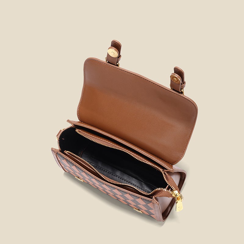 High-Grade Texture Small Bag Women'S 2023 Early Spring New Fashionable Trendy Niche Crossbody Bag Explosive Portable Boston Bag - Image 5