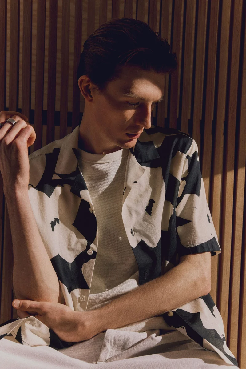 H&M  Regular Fit Cotton resort shirt for Men | Best Price UAE