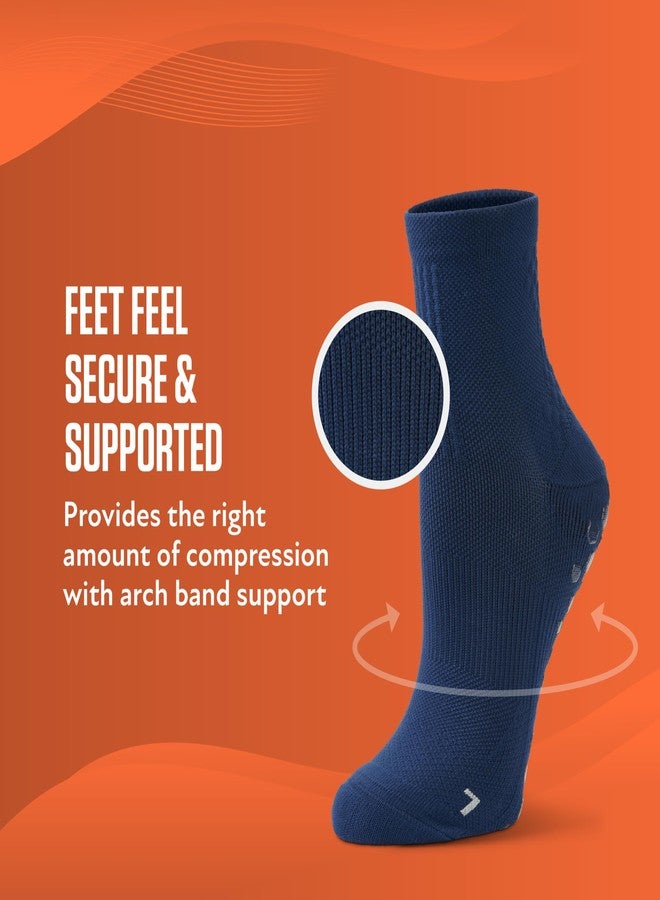 سوف سول جوارب Sof Sole Gripper، تصميم رياضي مانع للانزلاق مع تقنية Hydrologix للتحكم في الرطوبة، ودعم لقوس القدم، وبطانة للكعب/أصابع القدم، ونايلون متين مناسب للأحذية الرياضية والتدريب والرياضة، أبيض، مقاس نسائي 10-13 / رجالي 8-12.5 - Image 5