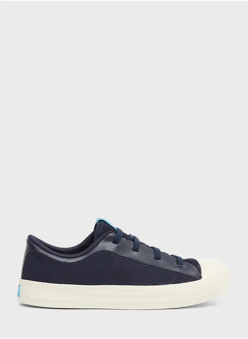 People F21 Kids Phillips Low Top Sneakers