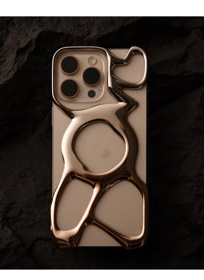 ميـاو غاضب حافظة هاتف AM فارغة لهاتف iPhone 16 Pro Max (فقط) متوافقة مع MagSafe 22 جرام خفيفة الوزن وتبديد الحرارة وحماية وافرة من البولي كربونات غطاء مخرم سائل مضاد للسقوط ممتاز وبساطة سهلة التركيب (ذهبي صحراوي (لامع))  - Image 2