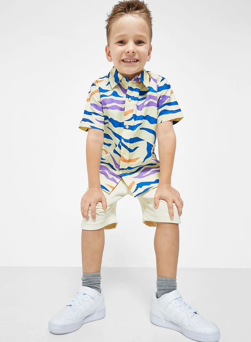 Pinata Printed Shirt & Shorts Set
