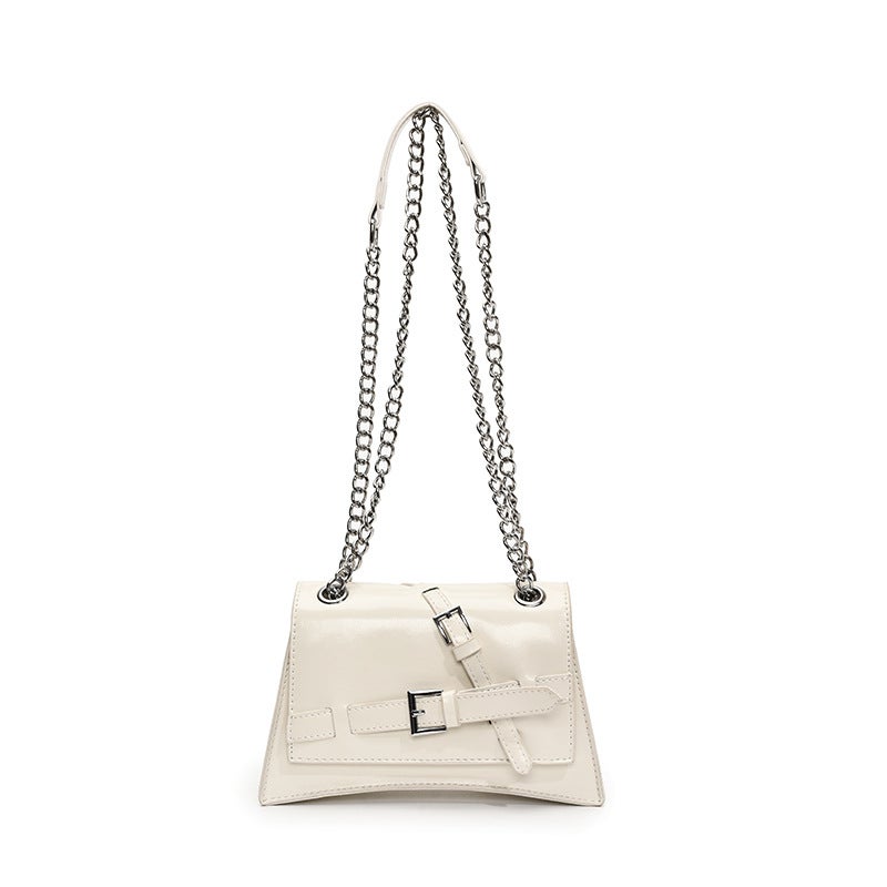 Personalized Simple Motorcycle Small Square Bag Women'S 2025 Spring New Fashion Chain Leather Lock Buckle Niche Single Shoulder Crossbody Bag - Image 1