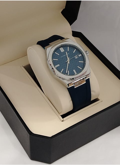 Men's watch with a design inspired by Hublot