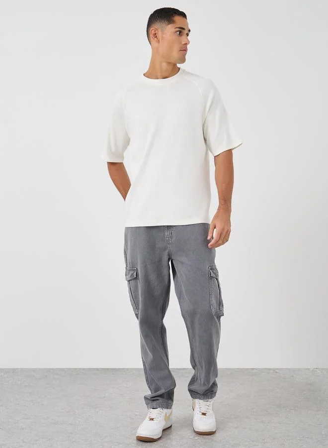 ستايلي Styli Men Solid Raglan Sleeves Oversized T-Shirt
