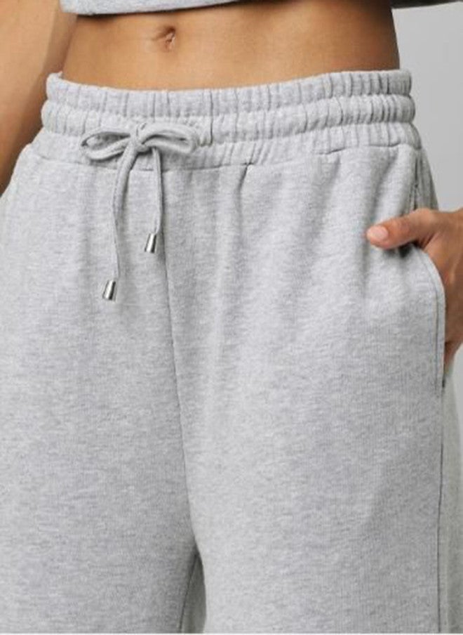 OUTLAWS سروال رياضي مريح للنساء من OUTLAWS بارتفاع متوسط باللون الرمادي - Image 5