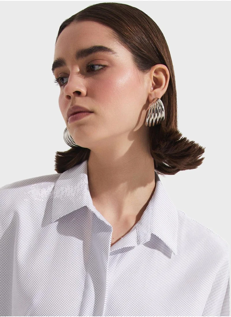 JUNE Essential Button Down Shirt