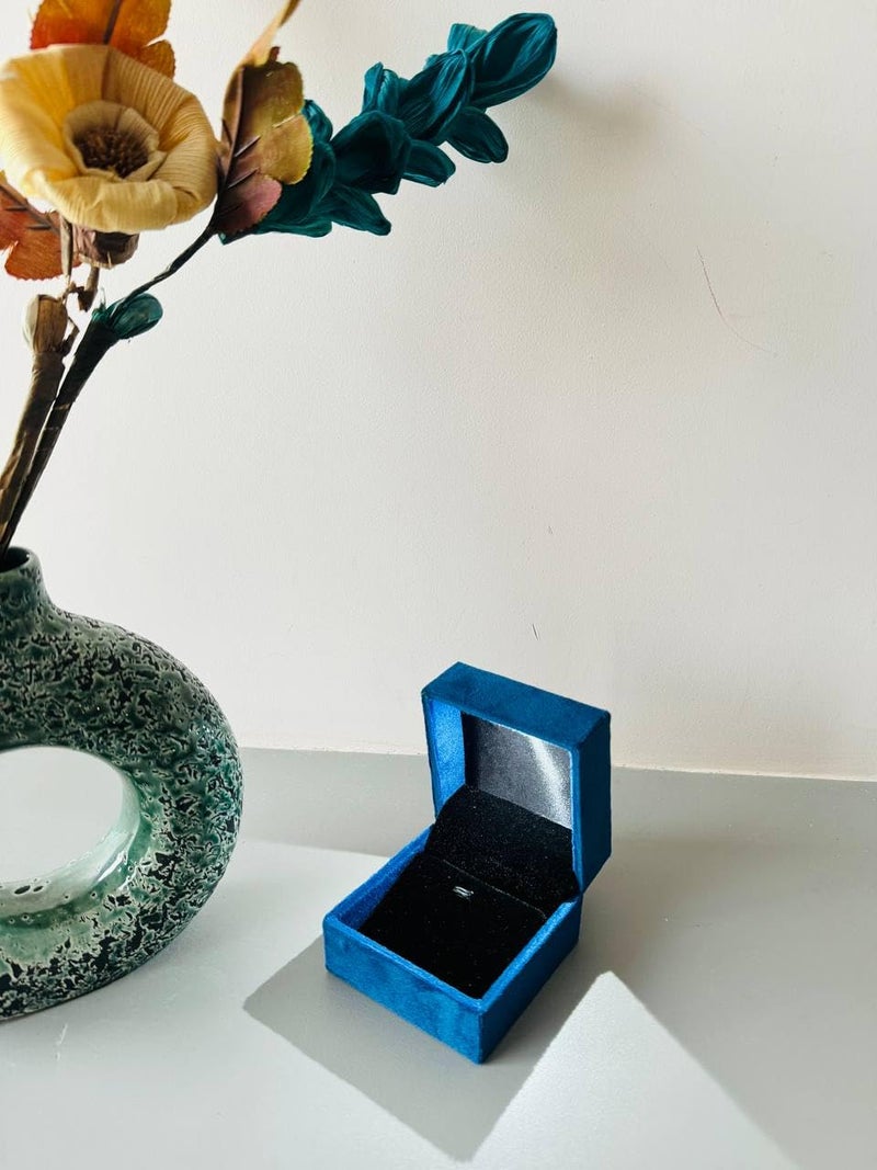 DOOR STEP SHOPPING Jewllery Sued Velvet Pendent Box (Blue) - Image 2