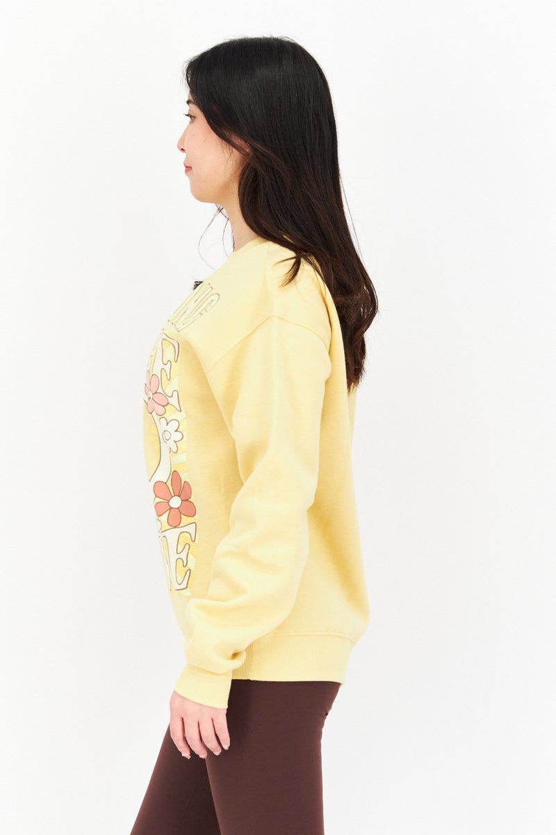 Billabong سويت شيرت مطبوع بأكمام طويلة وياقة دائرية للنساء، أصفر - Image 2