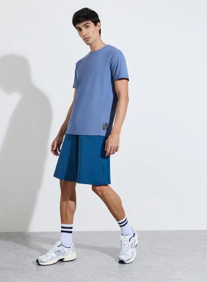 Styli Navy Blue Solid Regular Fit Zip Pocket Active Shorts