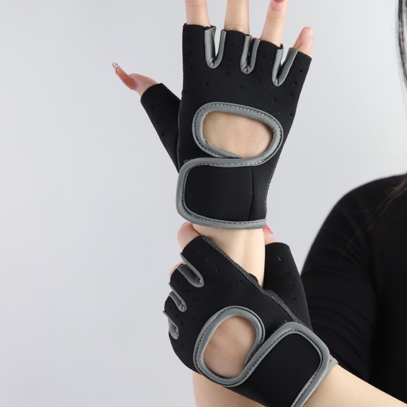Generic Breathable Gym Gloves for Sports Training Grey  - Image 1