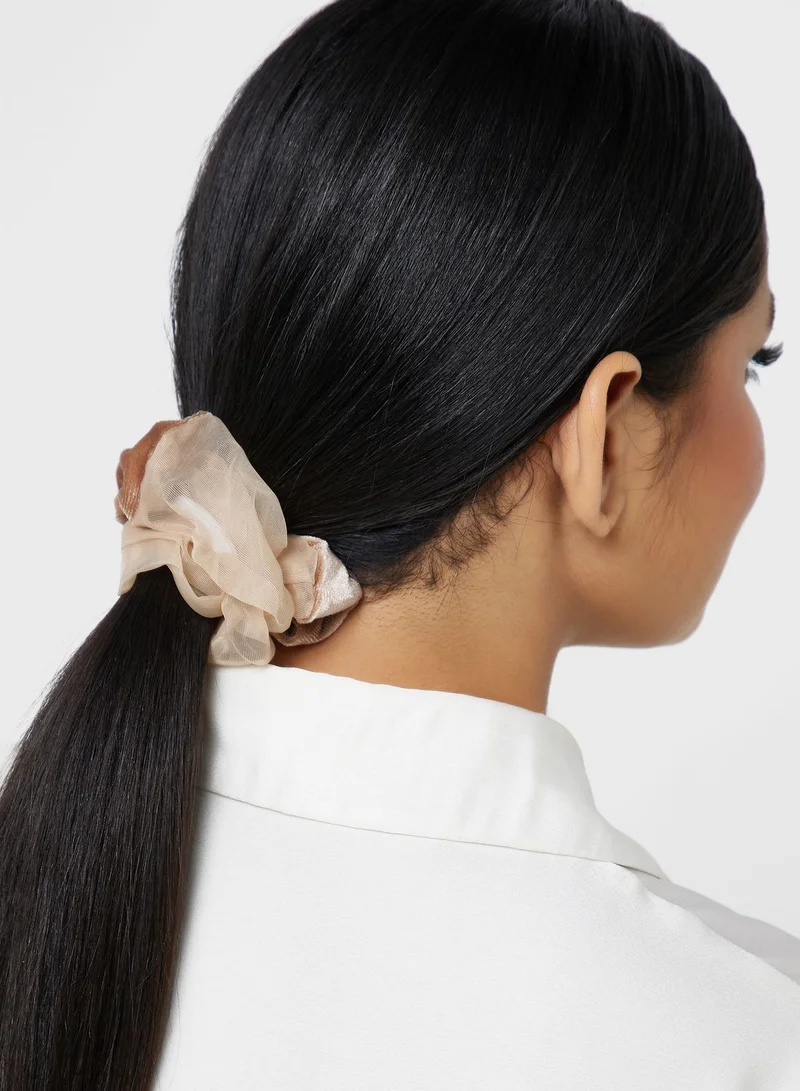 ELLA 2 Pack Velvet Detail Scrunchie Hair Tie