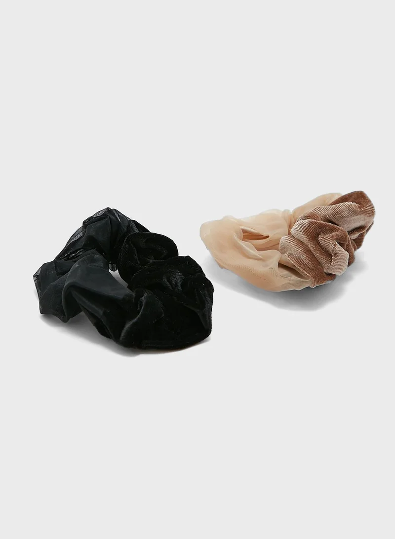 ELLA 2 Pack Velvet Detail Scrunchie Hair Tie