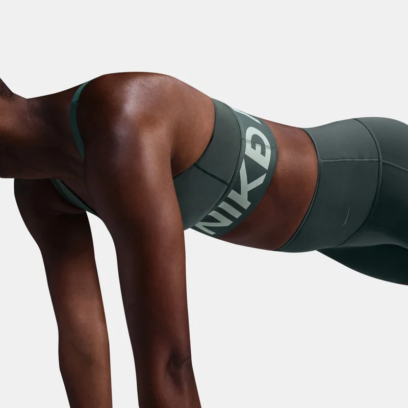 Nike Women's Pro Indy Plunge Medium-Support Sports Bra