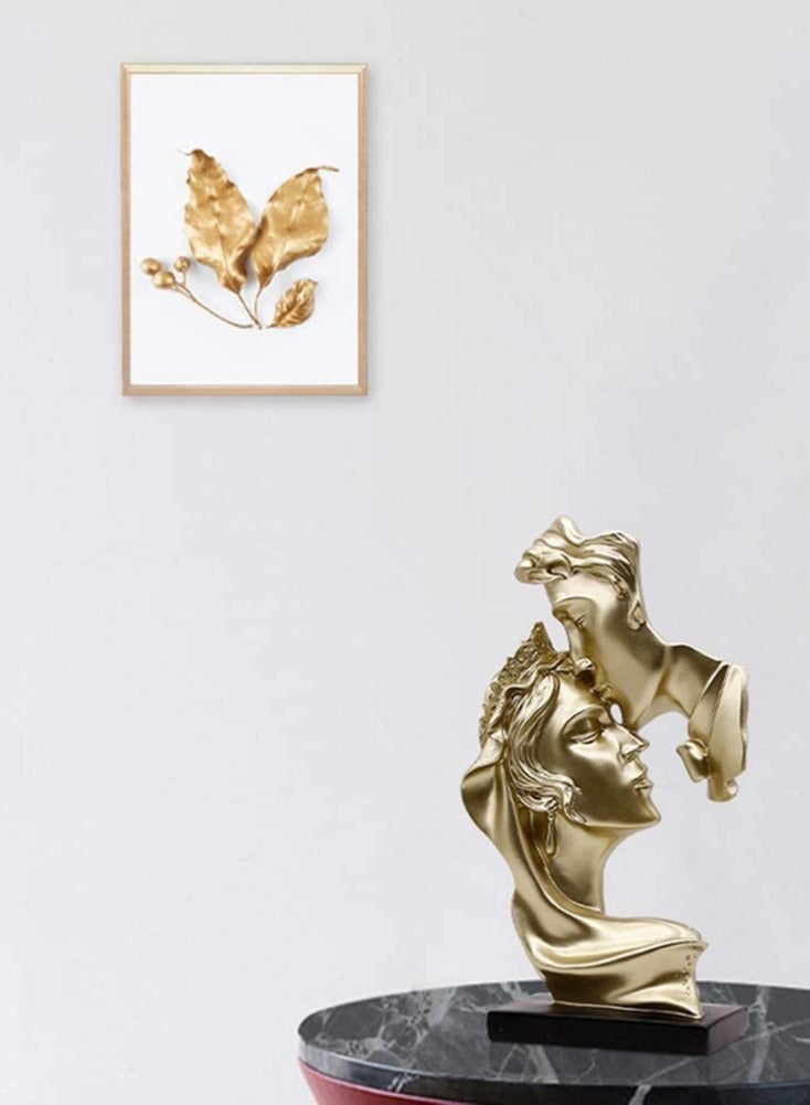 KASTWAVE Couple Figurines Gold Statue Romantic Carved Crafts Ornament Lover Resin Sculpture Modern Art Desktop Figure Decor Table Ornament for Home Office Bookshelf Decor - Image 3