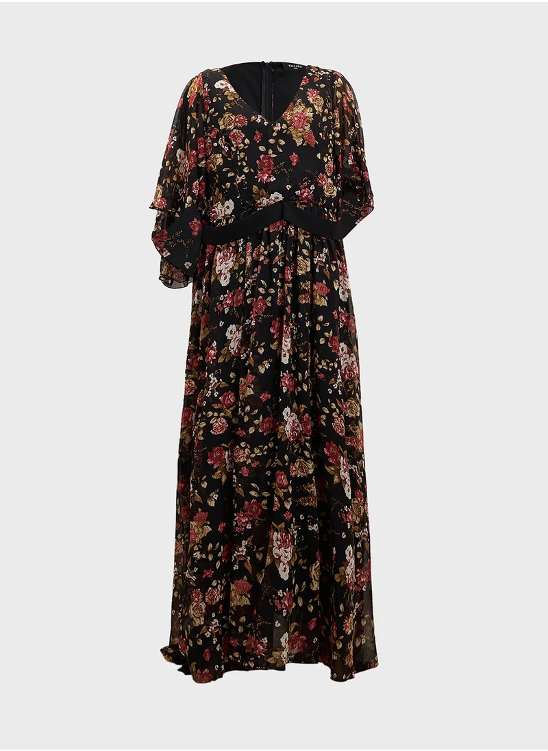 خزانة Plus Size Floral Print Dress