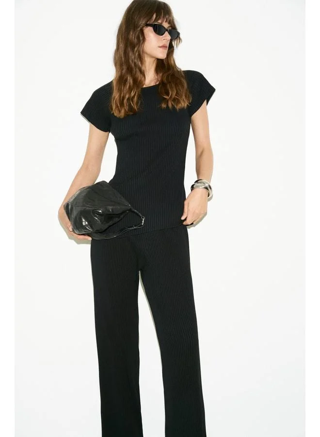 Ethiquet  YSELUT Women's Asymmetrical Cut Reglan Sleeve Tunic and Wide-Leg Black Matching Set. for Women | Best Price UAE
