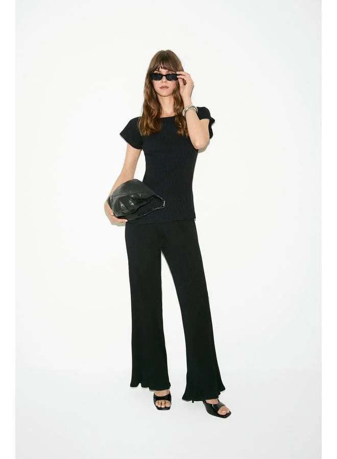 Ethiquet  YSELUT Women's Asymmetrical Cut Reglan Sleeve Tunic and Wide-Leg Black Matching Set. for Women | Best Price UAE