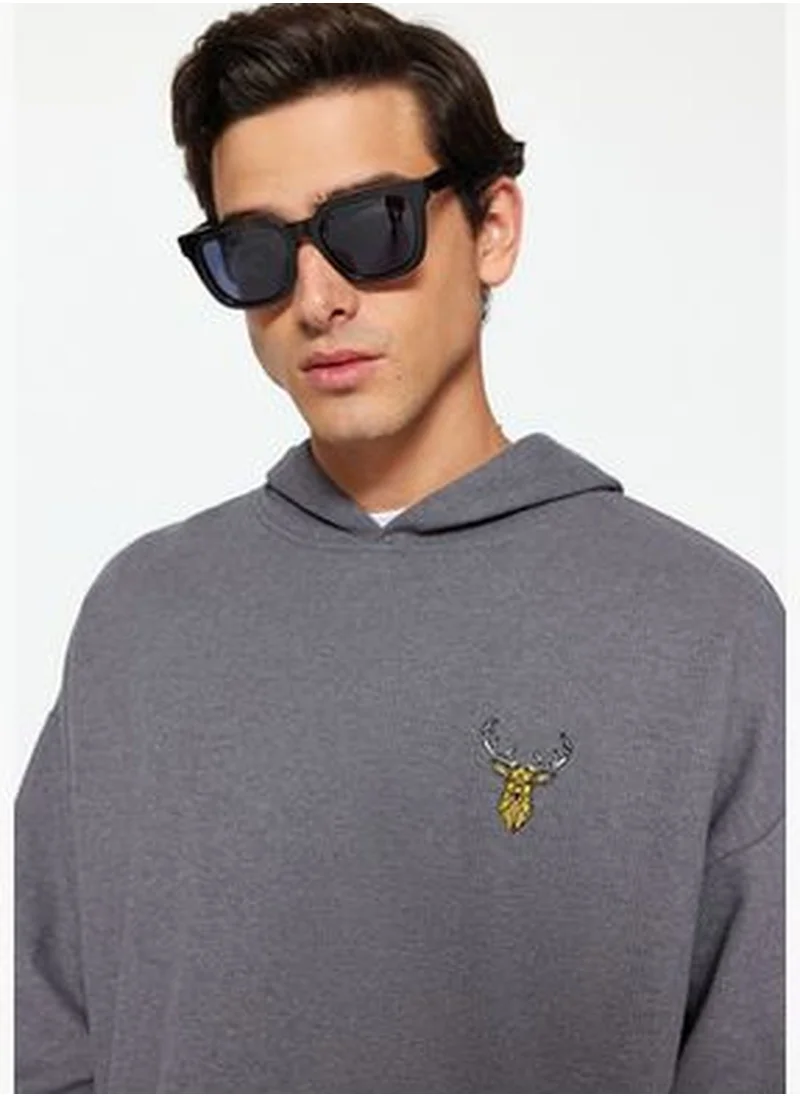 trendyol Gray Men's Oversize Hoodie with Animal Embroidery Textured Sweatshirt.