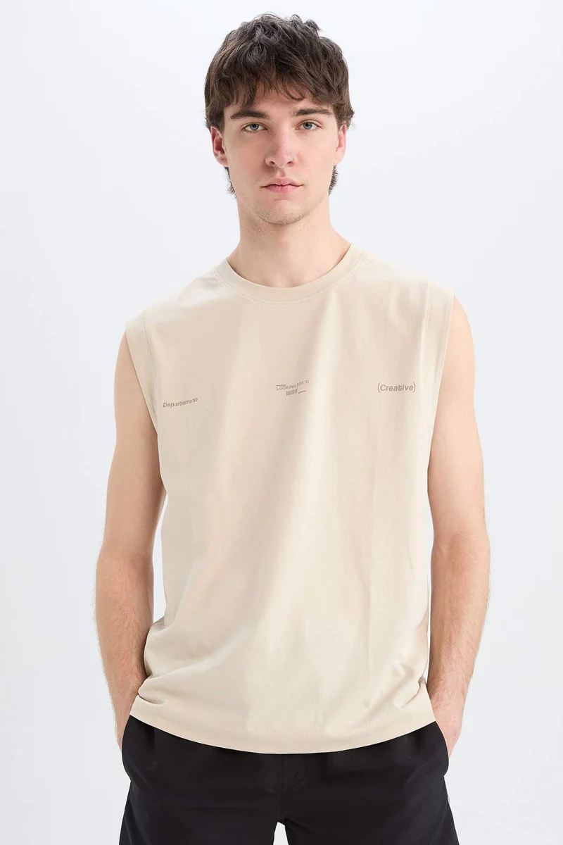 ديفاكتو Boxy Fit Printed Crew Neck Cotton Tank Top