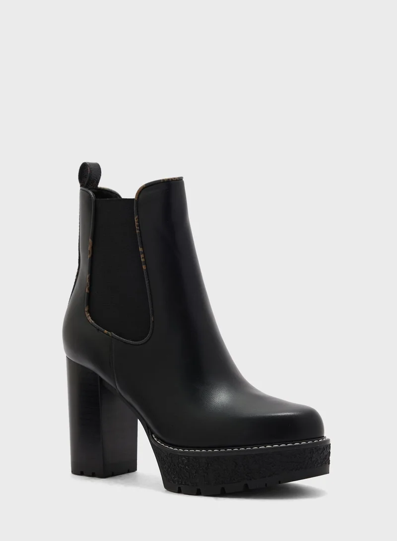 GUESS Maele Ankle Boots