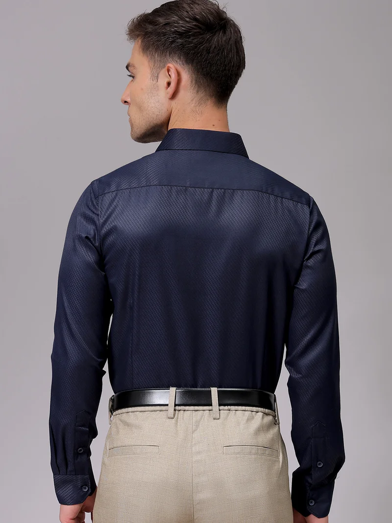 ذا انديان كراج كو Men Slim Fit Solid Full Sleeves Cutaway Collar Formal Shirt