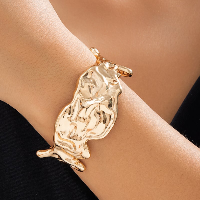European and American cross-border jewelry fashion liquid pleated irregular collar choker niche metal lava necklace for women 01 Bracelet Gold 2270 