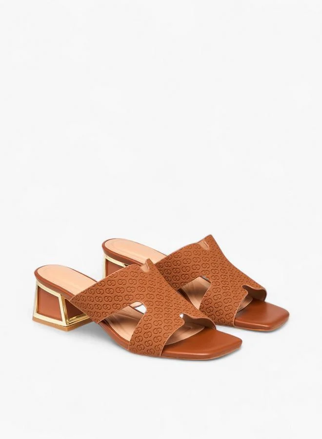 سيليست صنادل نسائية بكعب بلوك بنقشة شعار