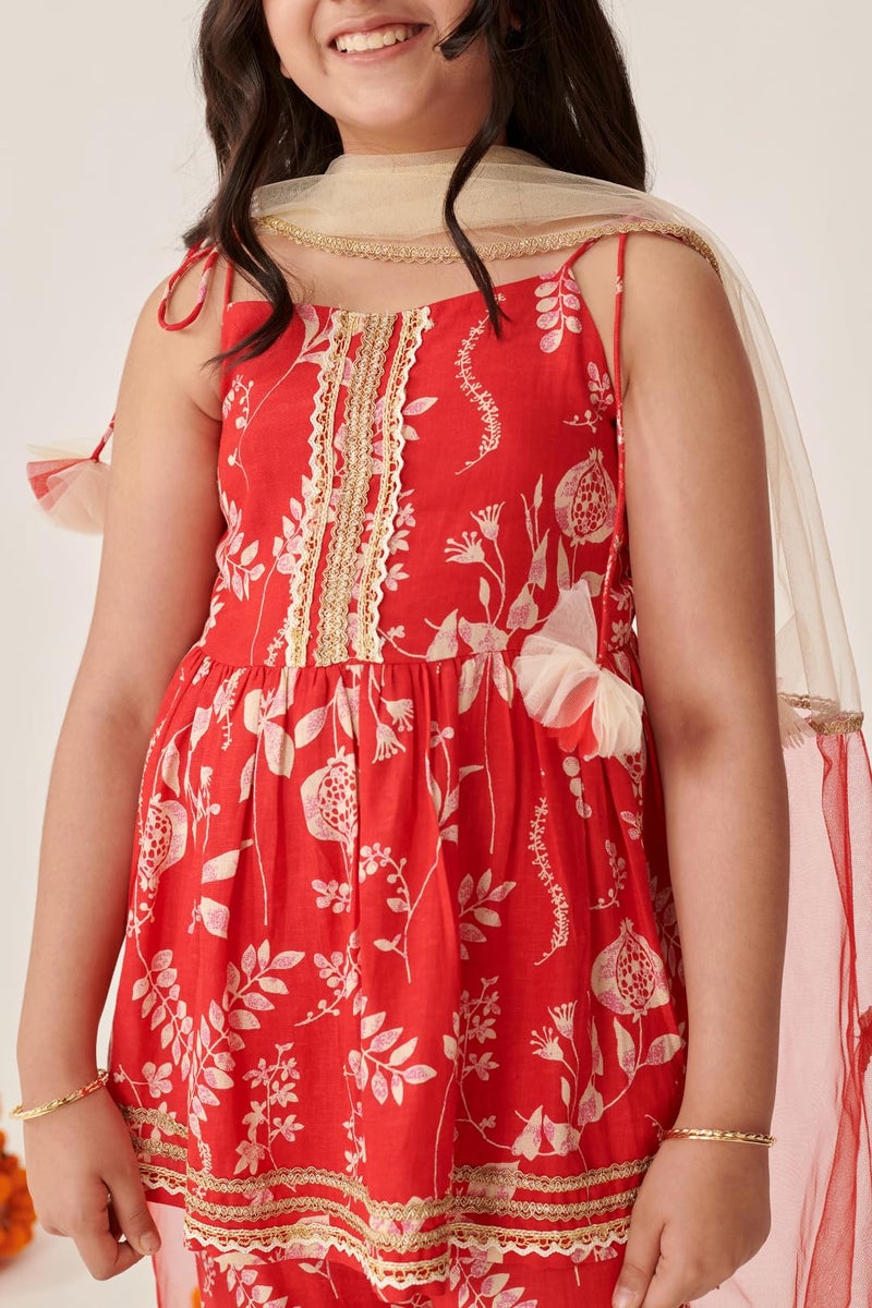 Pspeaches Girls Floral Printed Regular Kurti with Sharara & With Dupatta (8-10Years) - Image 2